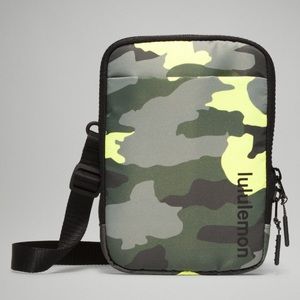 Lululemon Easy Access Crossbody Bag